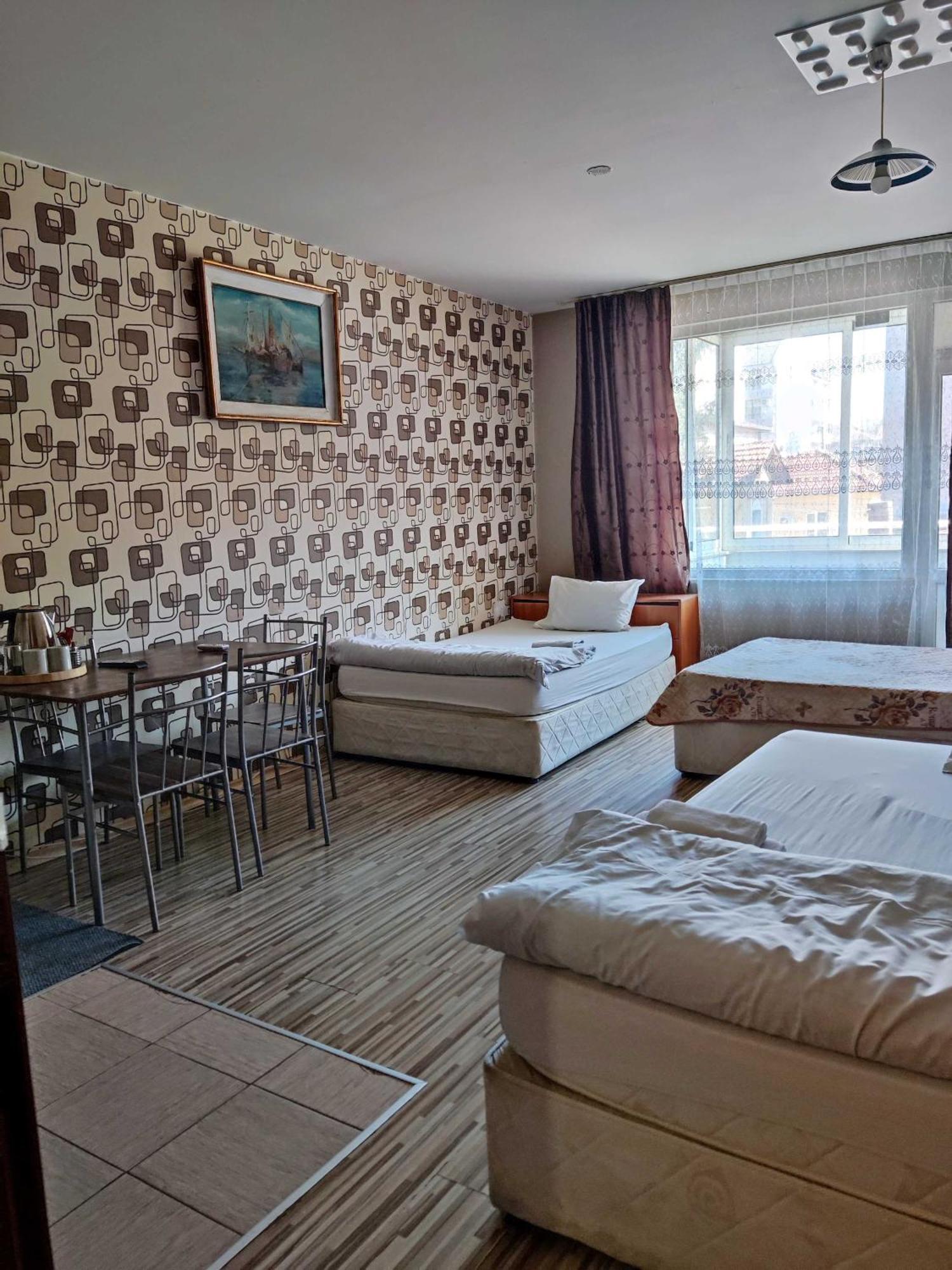Pleven Rooms Exterior foto